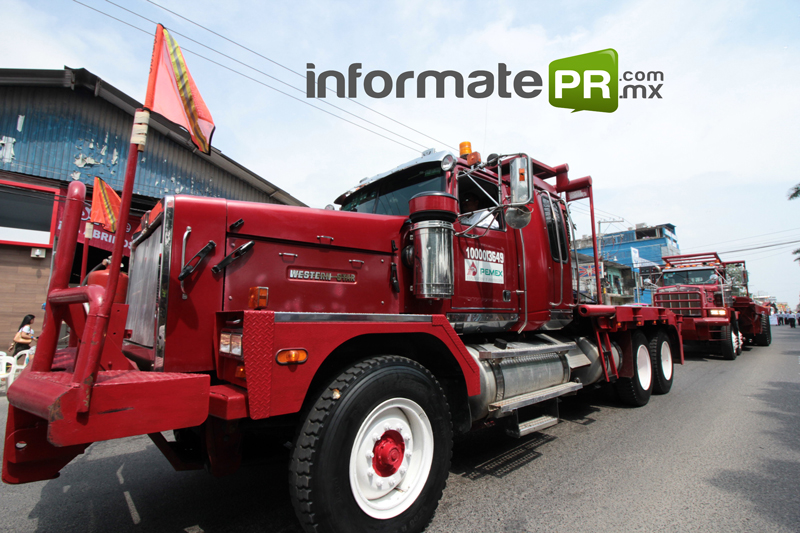 Emblemáticos camiones coonocidos como Mack (Foto: Jorge Huerta E.)